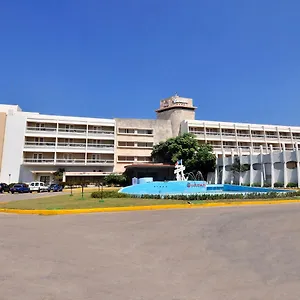 Hotel Cubanacan Comodoro, Havana